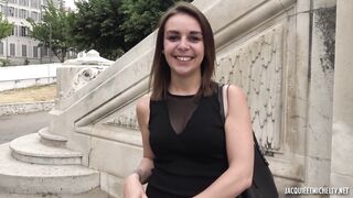 Julia, 22 Ans, Veut Son Petit Caprice | Casting – S68